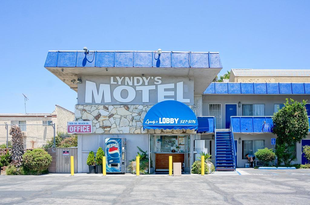 Lyndy'S Motel Anaheim Exterior photo